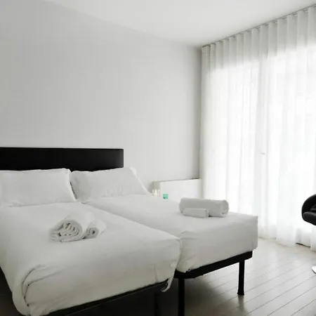 Apartment Cola Di Rienzo By Halldis